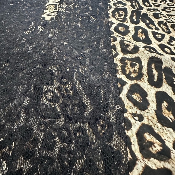 Animal print blouse - Picture 3 of 6